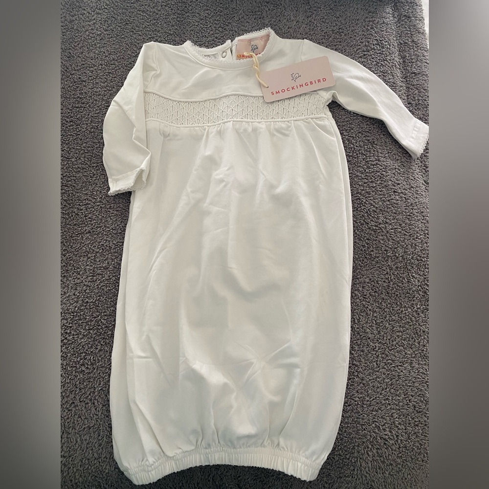 White Smockingbird outfit